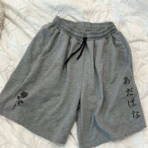 men’s shorts size medium